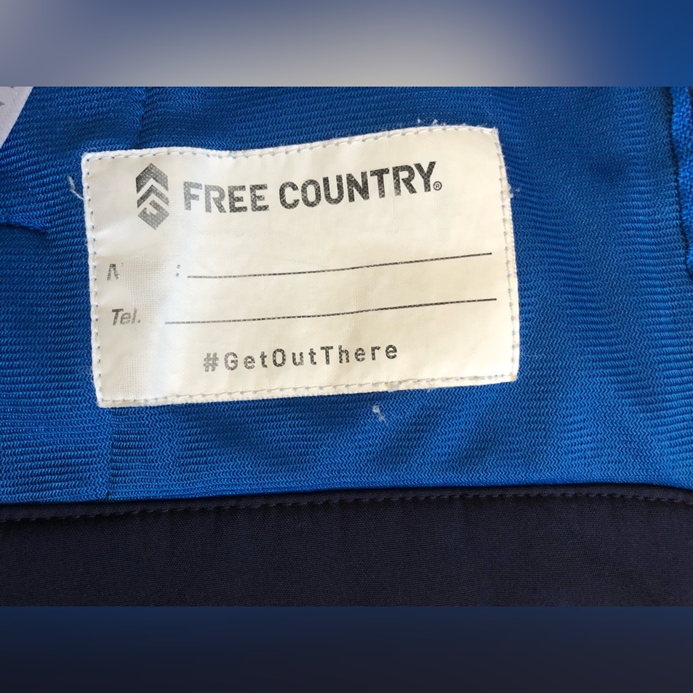 Free Country Water Resistant Kids’ Softshell Jacket - Picture 9 of 9
